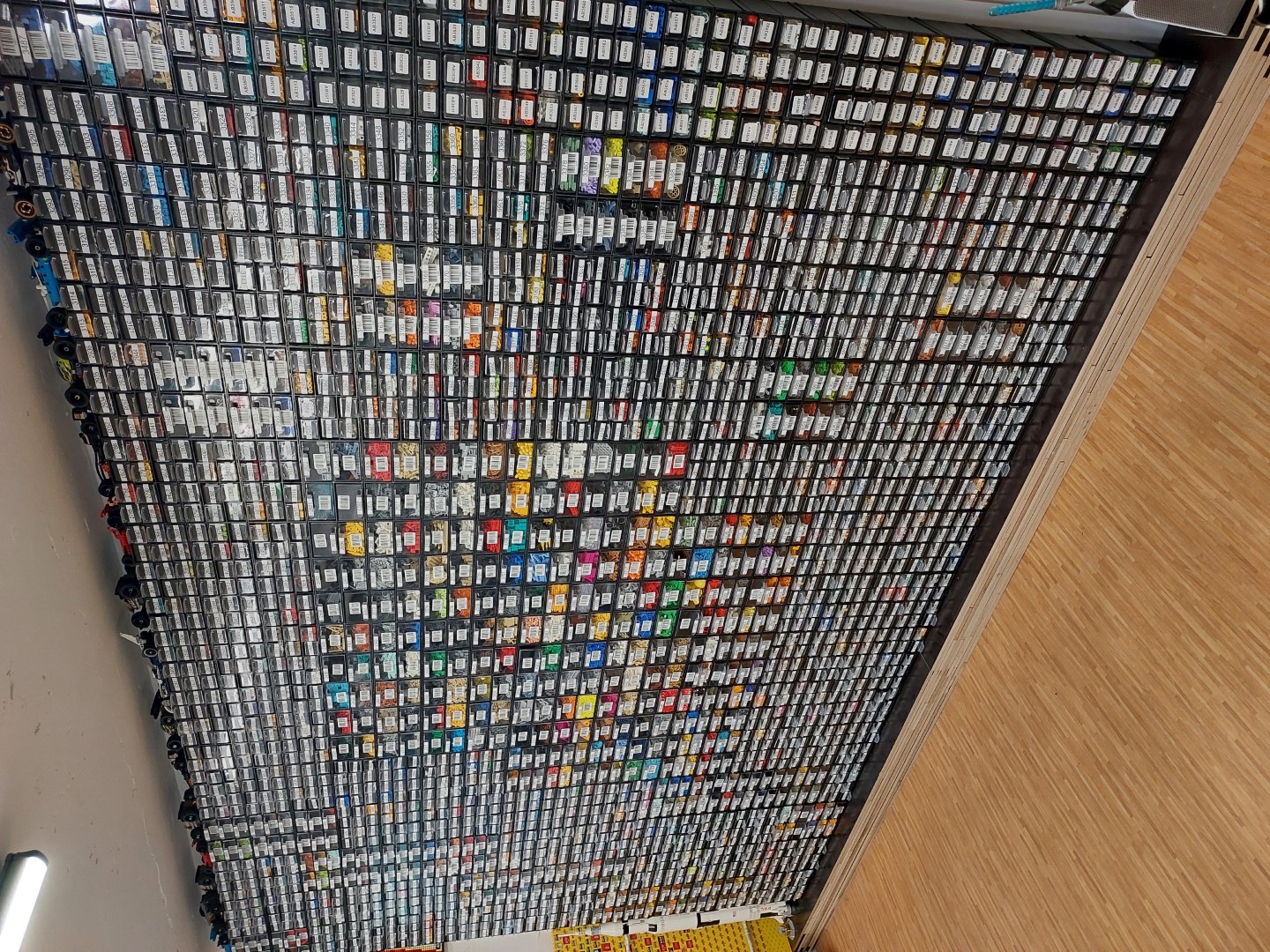 Magazyn Amuzi z elementami LEGO®